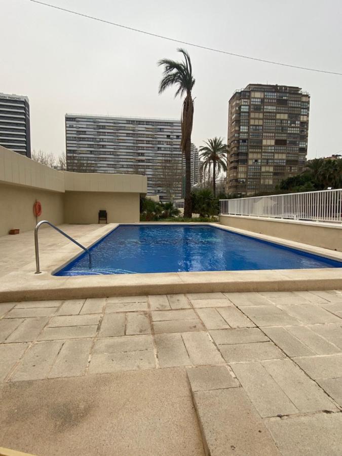 Apartamento Torre Levante 2 Habitaciones Benidorm Exterior foto